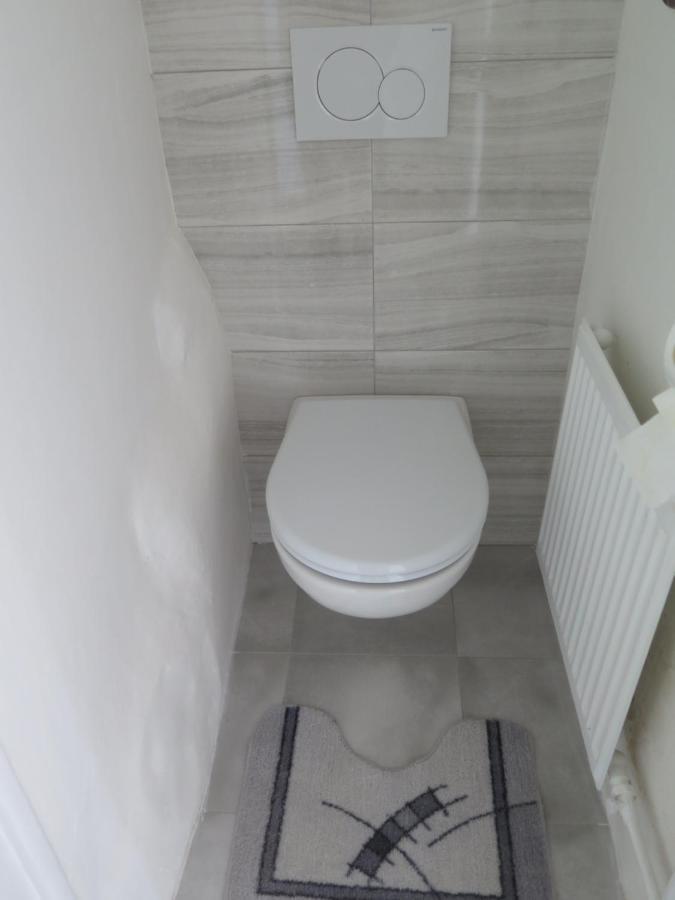 Apartman Hrubá Skála Exterior foto